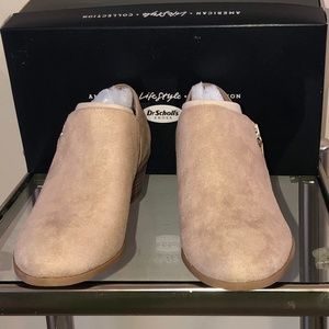 *BRAND NEW* Dr. Scholls Brief Shooties Taupe 7M